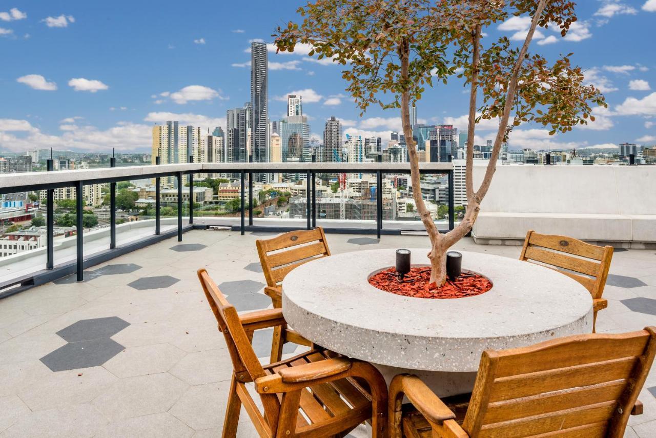 Utopia Apartments By Serain Residences Brisbane Buitenkant foto